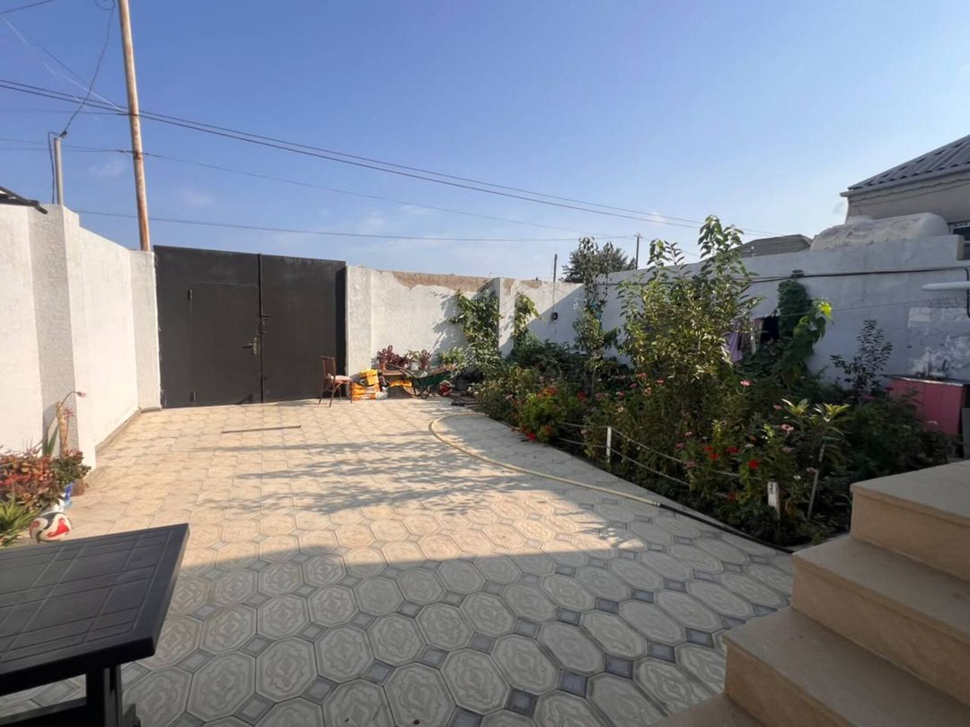 Həyət evi, Saray qəs — Ev, villa, Bakı (2)