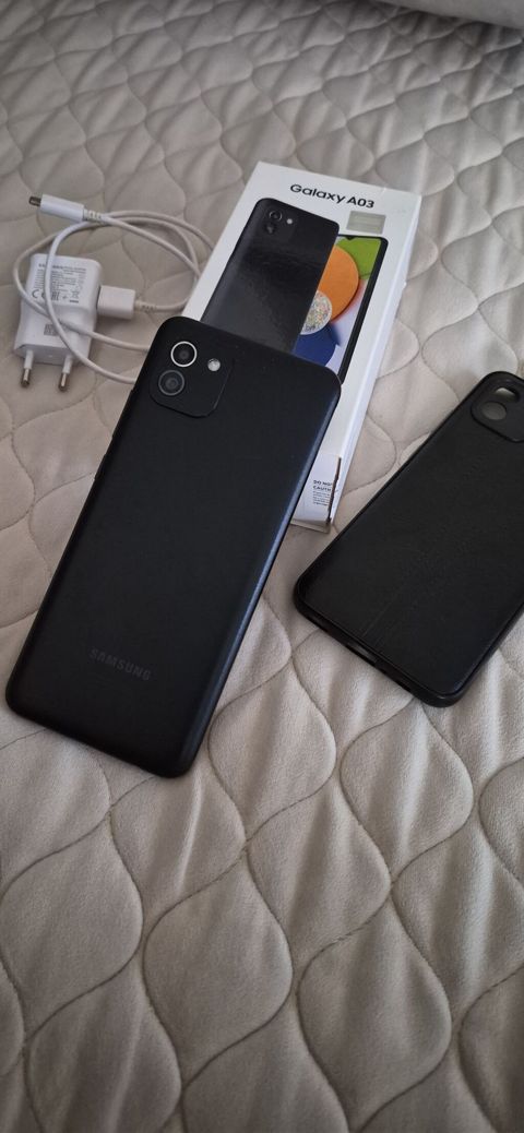 Samsung Galaxy A03, rəng - Qara, İki sim kartlı — Bakı