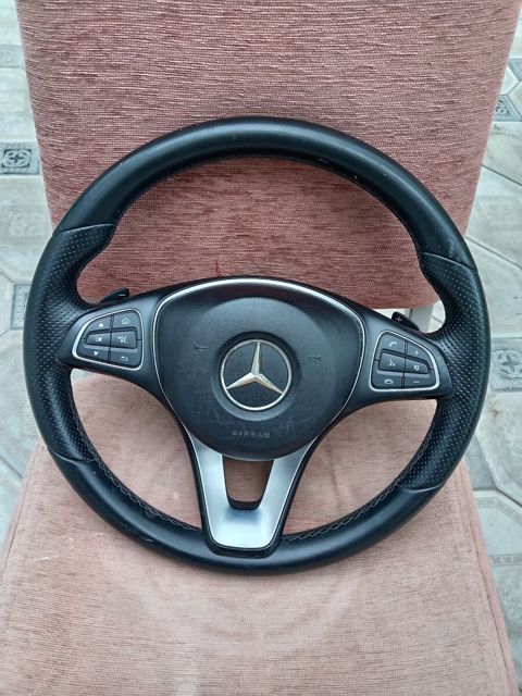 Mercedes W205 sükanı — Bakı