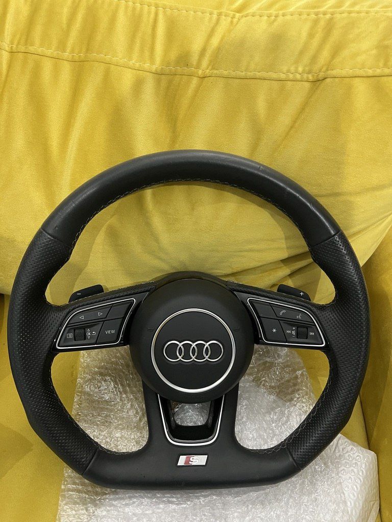 "Audi" sükanı — Ehtiyat hissələri və aksesuarlar, Bakı
