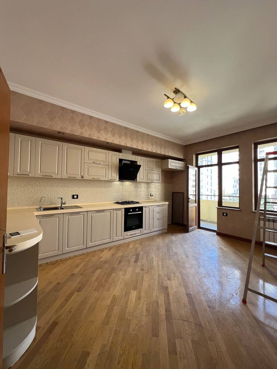 Satılır 3 otaqlı yeni tikili 130 m² — Mənzil, Bakı (5)