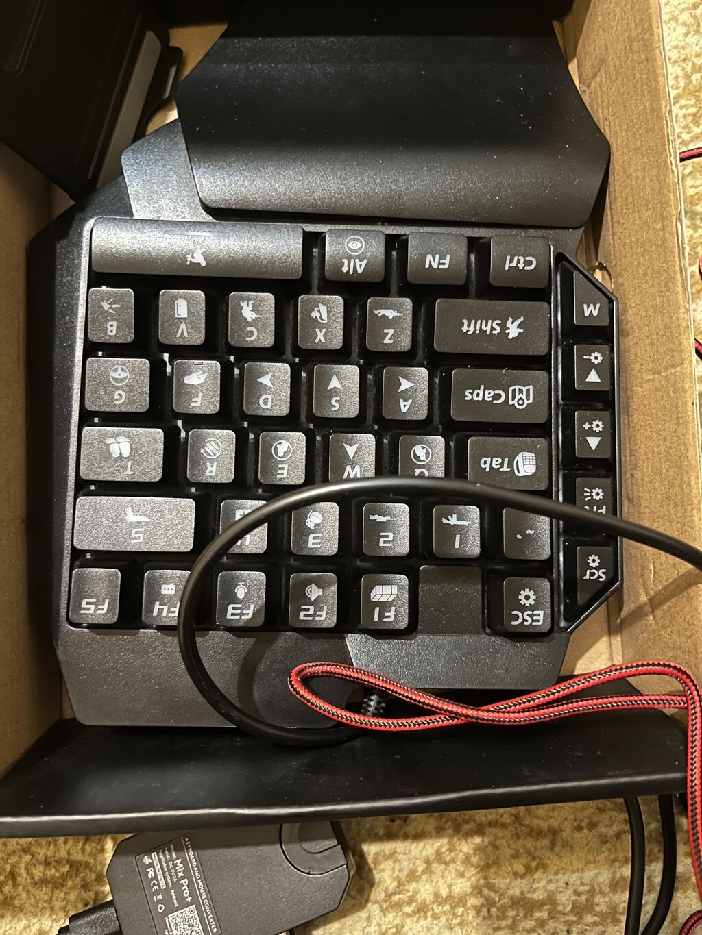 Oyun üçün klaviatura + siçan + adapter dəsti Əlaqə Nömrəsi: 050 736 — Digər, Lənkəran (4)