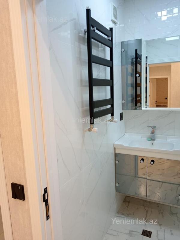 Satılır 2 otaqlı Bina evi menzil (Köhnə tikili), 60 m², 13-cü mikrorayon — Mənzil, Sumqayıt (12)