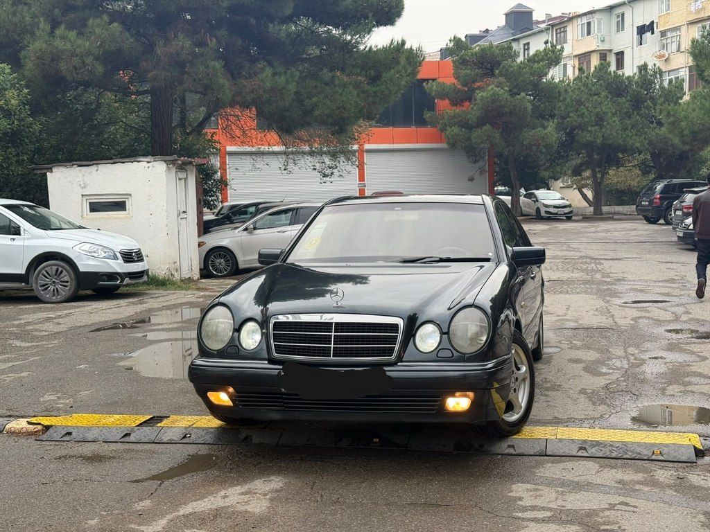 Mercedes E 200, 2.0 L, 1998 il, 350 000 km — Avtomobillər, Bakı (8)