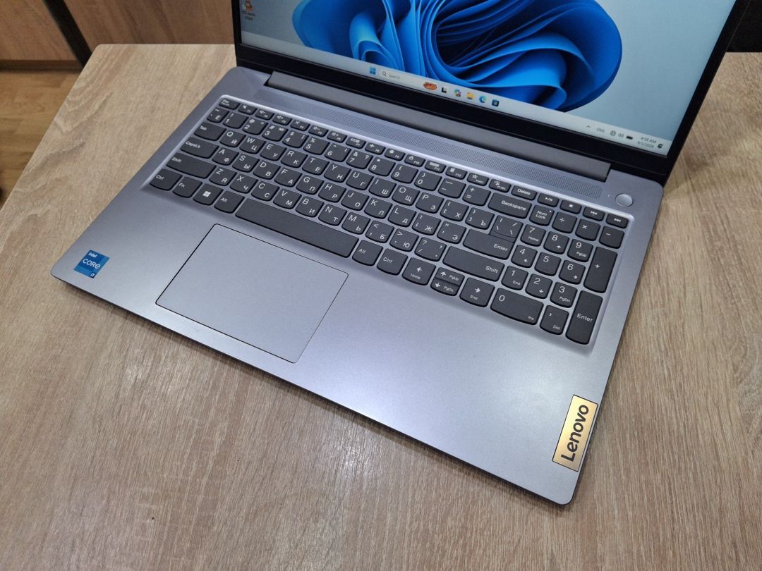 Noutbuk Lenovo i3 1315U 8gb Ram 256GB — Noutbuklar, Bakı (5)