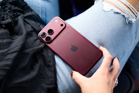 Apple iPhone 18 Pro Max Burgundy 2TB/12GB — Bakı