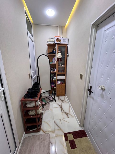 İcarəyə verilir 1 otaqlı köhnə tikili 45 m² — Bakı