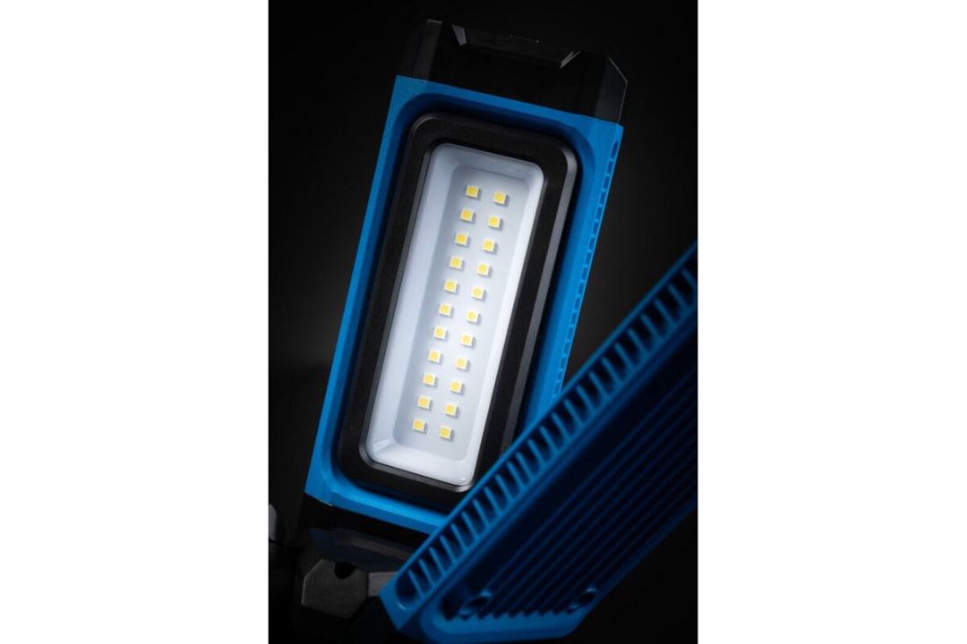 Akkumulyatorlu led projektor 7000 lumen Högert HT1E452 — İşıqlandırma, Bakı (4)