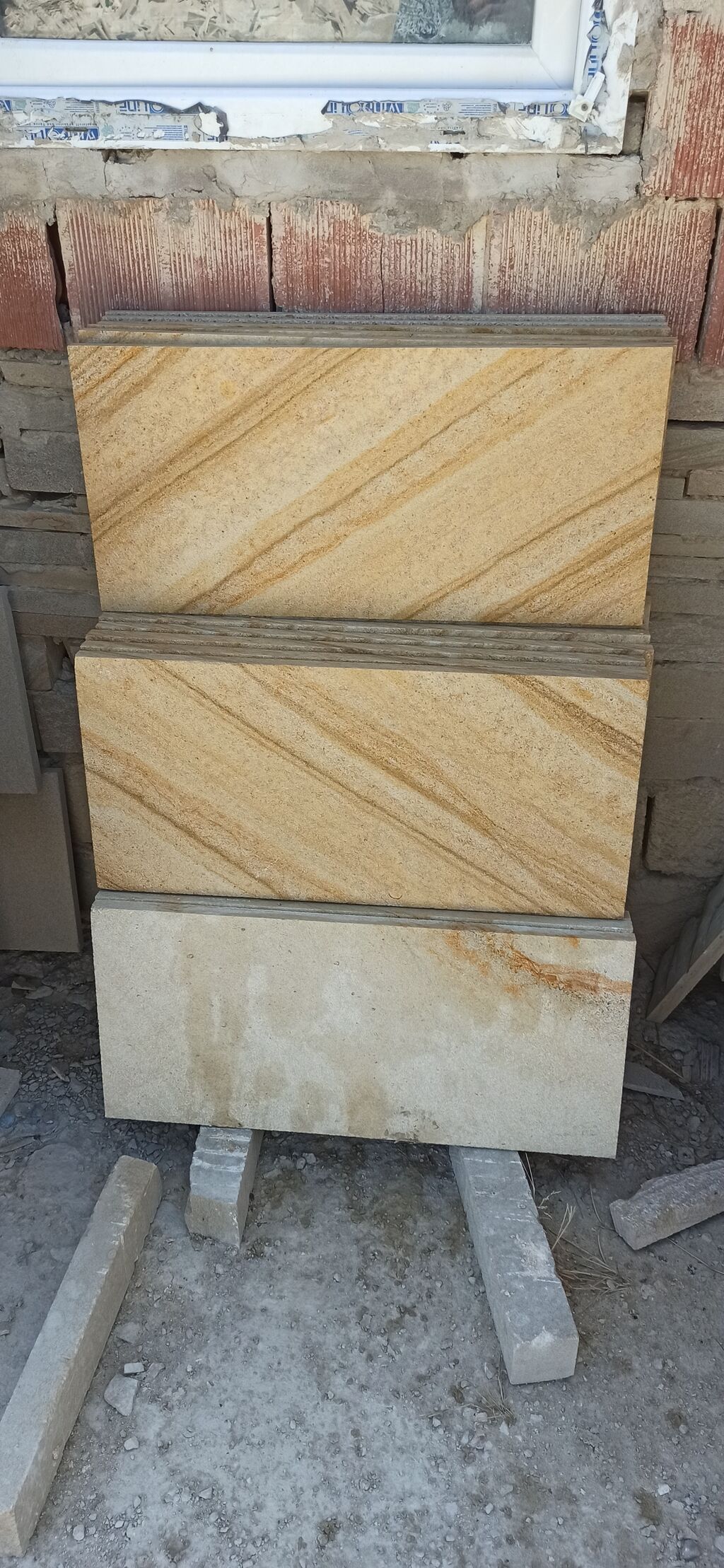 Təbii daşdan dekorativ fasad və interyer elementləri - Material — Plitka və örtü materialları, Bakı (5)