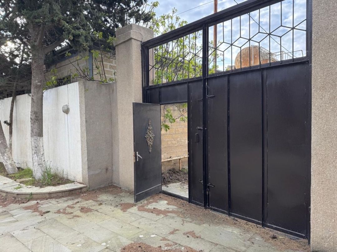Satılır 4 otaqlı həyət evi/bağ evi 180 m² — Ev, villa, Bakı (10)
