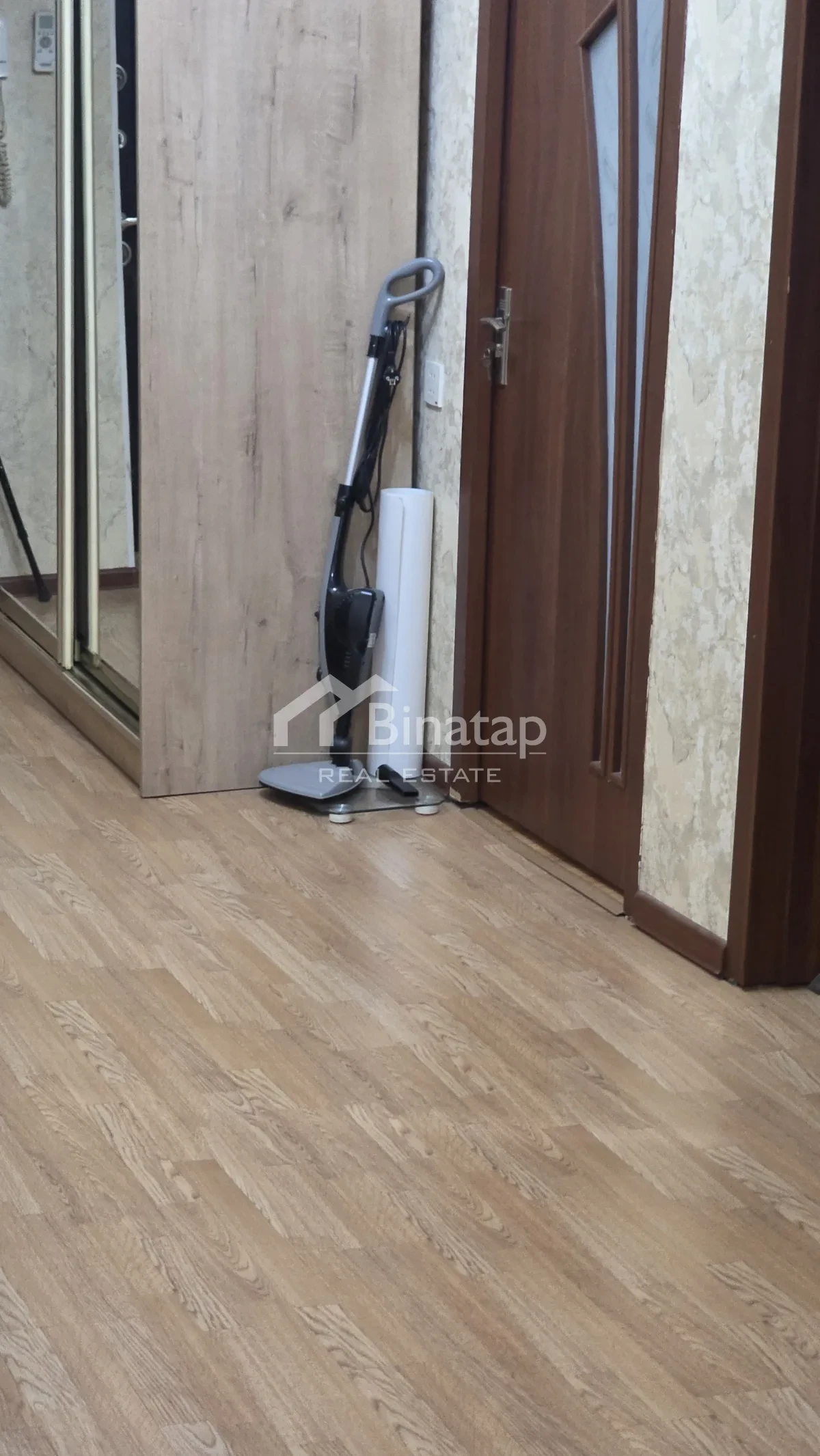 Satılır 4 otaqlı köhnə tikili 110 m², Nizami metrosu, Yasamal rayonu — Mənzil, Bakı (3)
