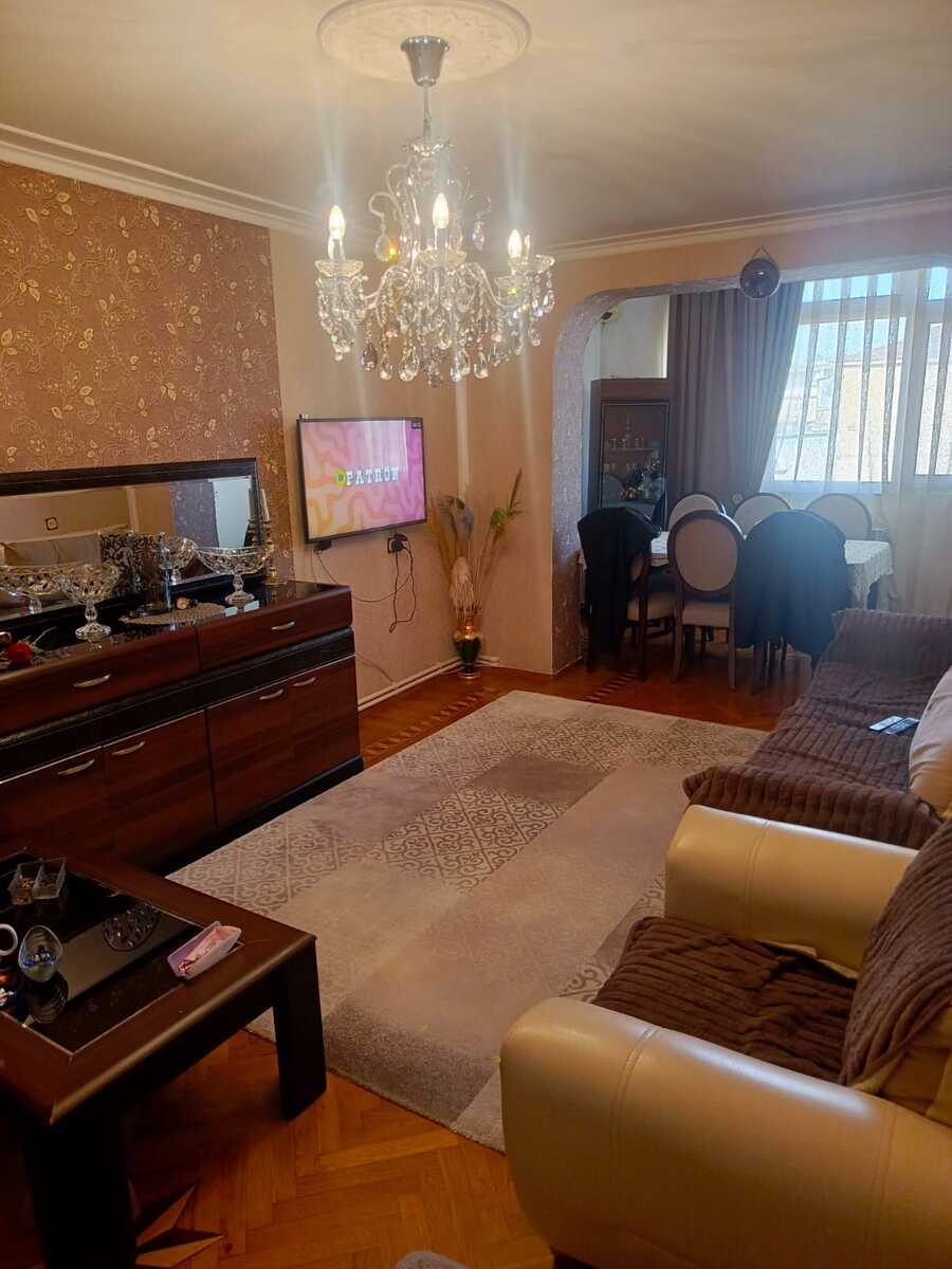 Satılır 3 otaqlı köhnə tikili 115 m² — Mənzil, Bakı