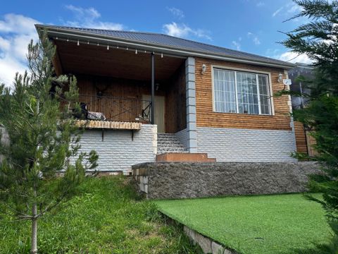 Bağ evi kirayə verilir, Quba r — Quba