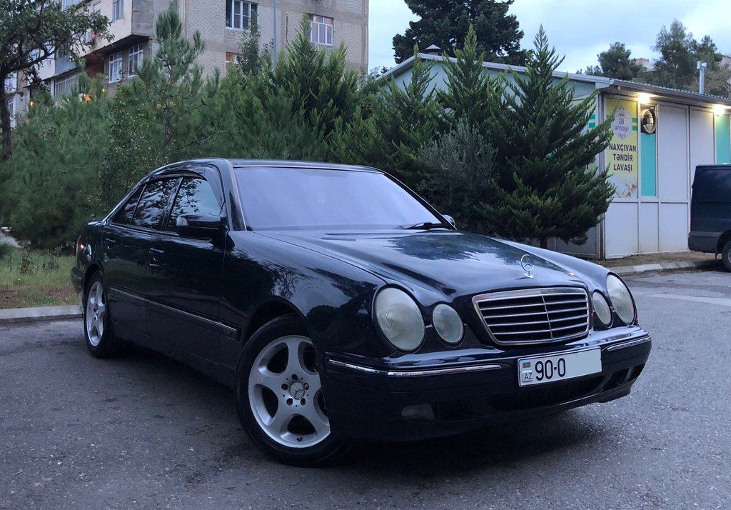 Mercedes E 220, 2.2 L, 1999 il, 347 000 km — Avtomobillər, Bakı