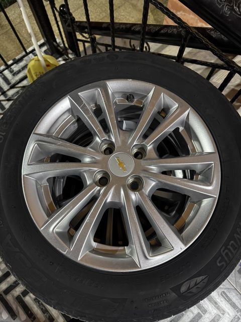 Təkərlər 185/65 R15 — Bakı