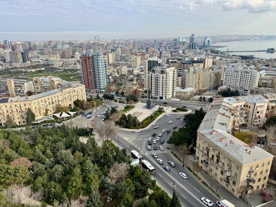 5-otaqlı yeni tikili, İsmayıl bəy Qutqaşınlı küç., 300 m² — Mənzil, Bakı