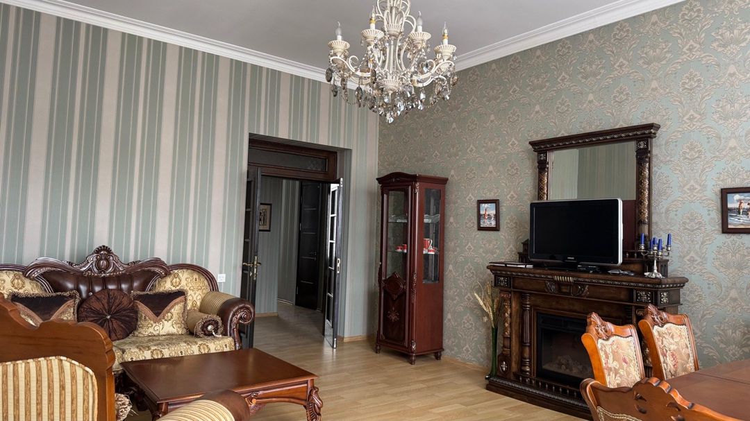 İcarəyə verilir 2 otaqlı köhnə tikili 70 m² — Mənzil, Bakı (4)
