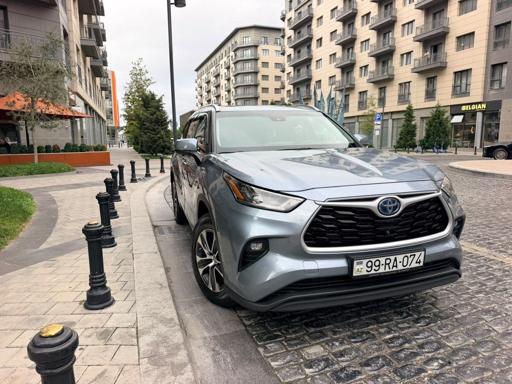 Toyota Highlander, 2.5 L, 1.6 kWh, 2022 il, 95 000 km 99-RA-074 — Avtomobillər, Bakı (2)