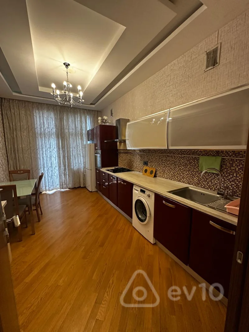 3 otaqlı mənzil, 130 m², vaqif prospekti — kirayə — Mənzil, Bakı (5)