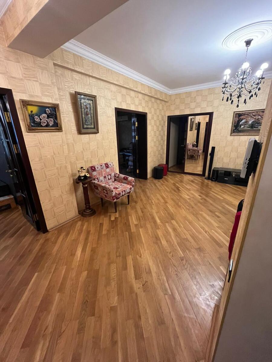 Satılır 3 otaqlı yeni tikili 135 m² — Mənzil, Bakı (7)