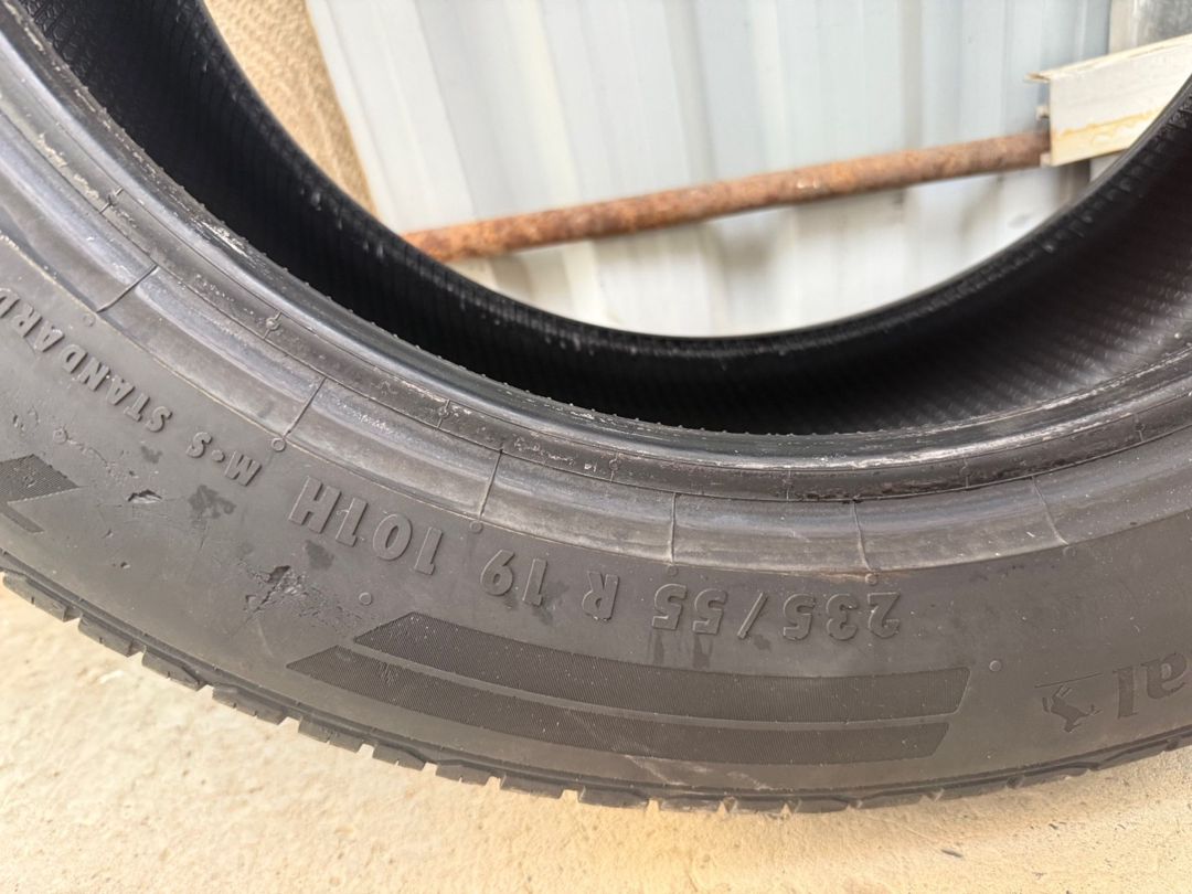 Continental şinlər 235/55 R19 — Ehtiyat hissələri və aksesuarlar, Bakı (2)