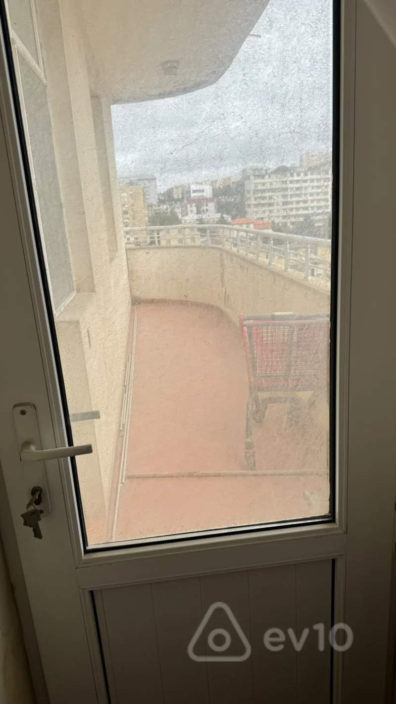 3 otaqlı mənzil, 114 m², Məhəmməd Hadi küçəsi — kirayə — Mənzil, Bakı (6)