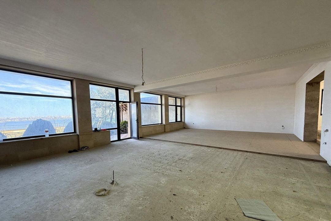 Satılır 9 otaqlı həyət evi/bağ evi 800 m² — Ev, villa, Bakı (11)