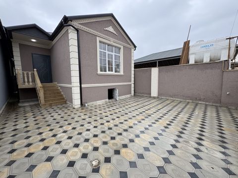 Satılır 3 otaqlı həyət evi/bağ evi 85 m² — Bakı