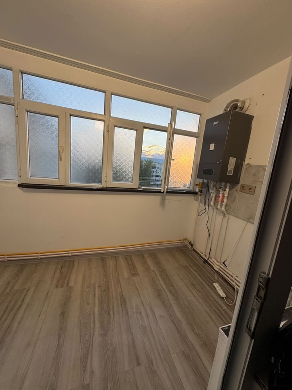 Gəncə, 3 otaqlı, Köhnə tikili, 50 kv. m — Mənzil, Gəncə (3)