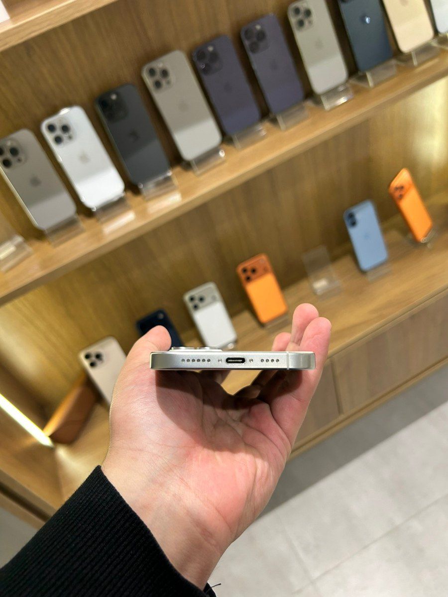 Apple iPhone 16 Pro Max White Titanium 256GB/8GB — Smartfonlar, Bakı (4)