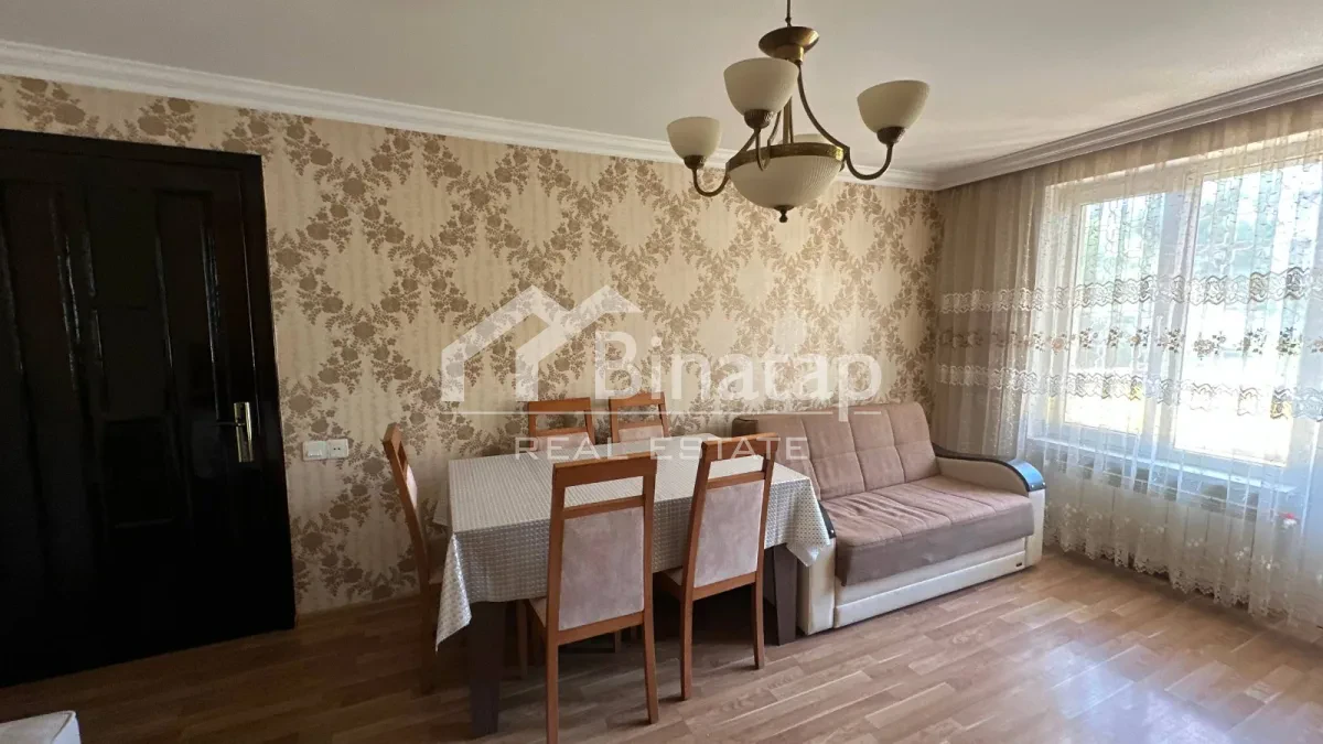 Satılır 2 otaqlı köhnə tikili 55 m², Elmlər Akademiyası metrosu, Yasamal rayonu — Bakı