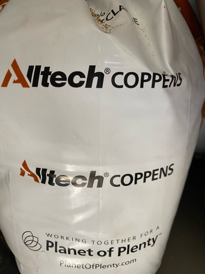 Alltech Coppens balıq yemi — Mallar, Bakı (3)