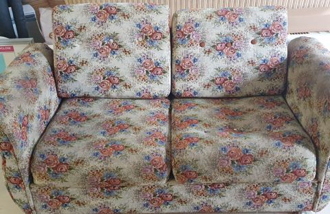 Divan və kreslolar (ehtiyacı olanlar üçün) — Bakı