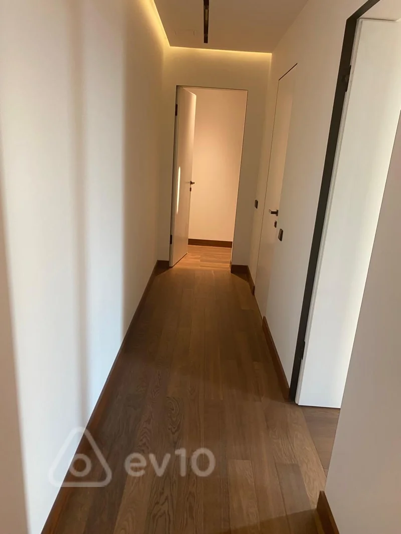3 otaqlı mənzil, 200 m², iceri seher m — kirayə — Mənzil, Bakı (7)