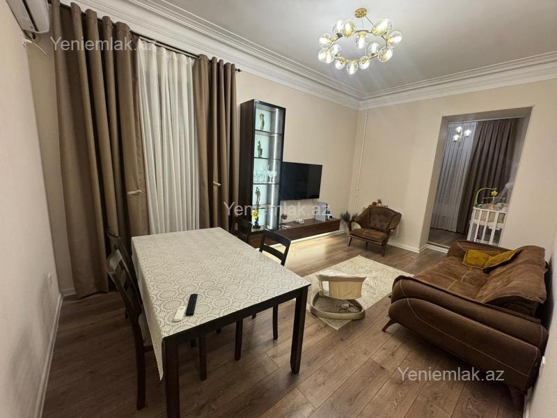 Satılır 2 otaqlı Bina evi menzil (Köhnə tikili), 60 m², Yasamal rayonu — Mənzil, Bakı (10)