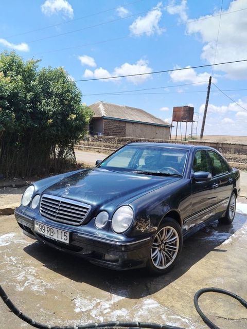 Mercedes E 220, 2.2 L, 2001 il, 370 000 km — 13 500 ₼ · Cəlilabad · Avtomobillər Mercedes E 220, 2.2 L, 2001 il, 370 000 km — Cəlilabad