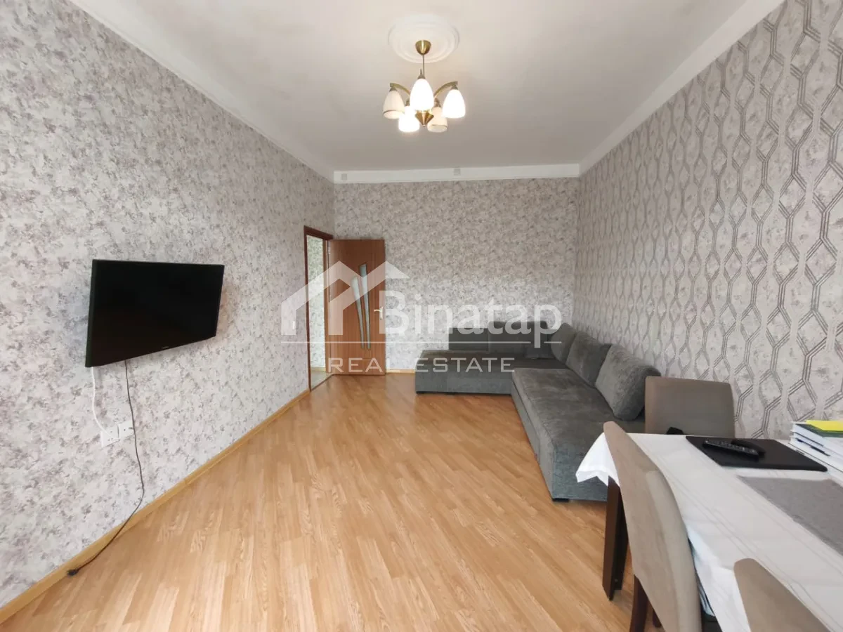 Satılır 3 otaqlı köhnə tikili 80 m², Nizami metrosu, Yasamal rayonu — Mənzil, Bakı (3)