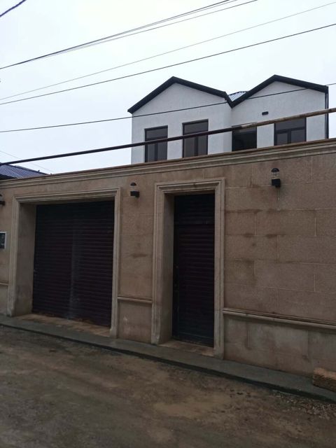 Satılır 4 otaqlı həyət evi/bağ evi 125 m² — Bakı