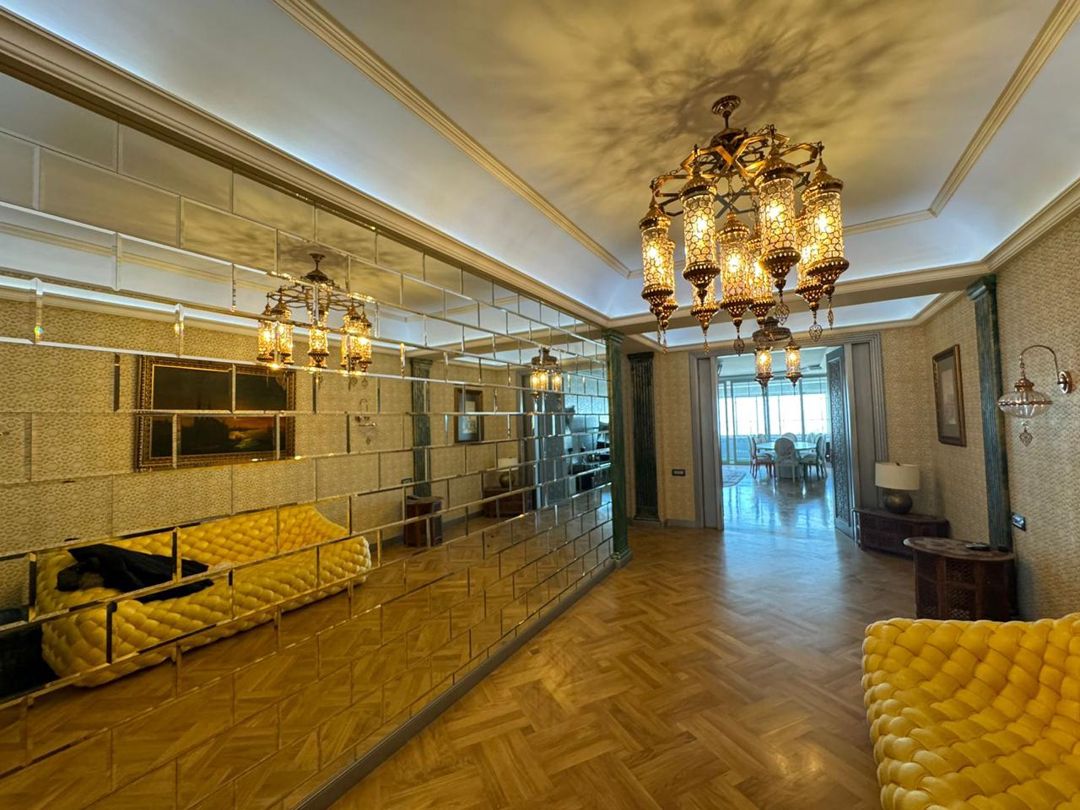 6 otaqlı mənzil, 340 m², Həsən Əliyev küçəsi (Ağ Evlər Nərimanov) — Mənzil, Bakı (4)