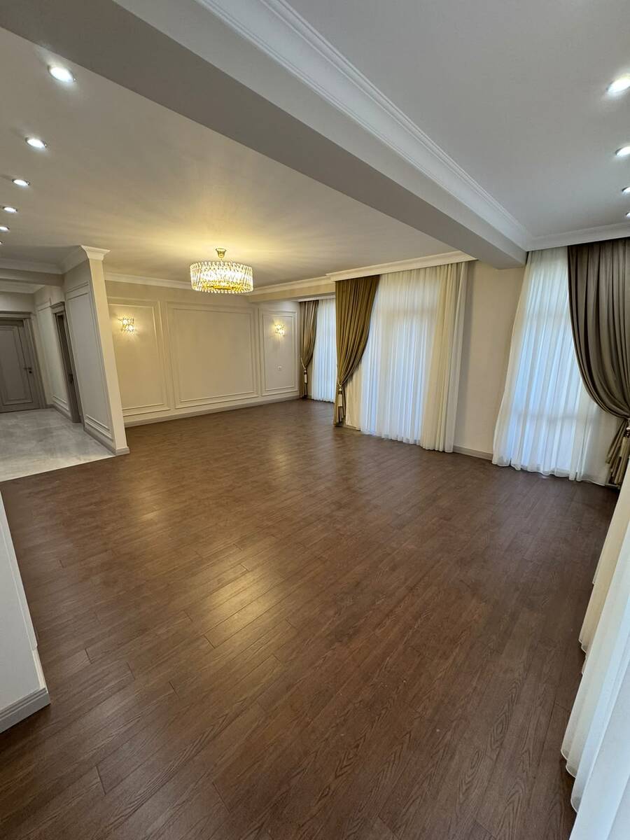 Satılır 3 otaqlı yeni tikili 152 m² — Mənzil, Bakı (10)