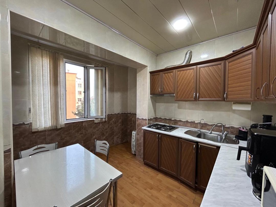 Satılır 3 otaqlı köhnə tikili 72 m² — Mənzil, Bakı (8)
