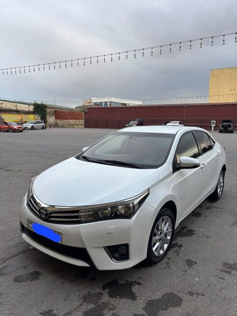 Toyota Corolla: 1.6 l 2013 il Sedan — Bakı