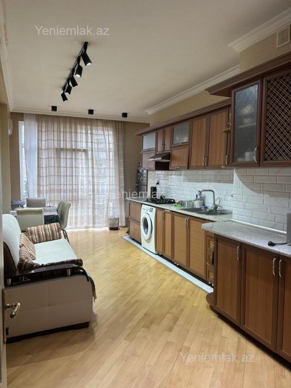 Kirayə 3 otaqlı Bina evi menzil (Yeni tikili), 130 m², Nərimanov rayonu — Mənzil, Bakı (3)