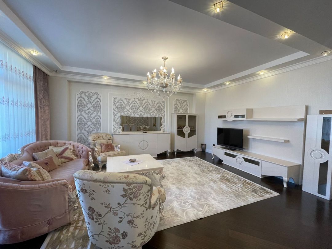 Satılır 4 otaqlı yeni tikili 240 m² — Mənzil, Bakı (6)