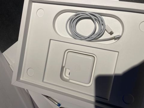 Apple MacBook Pro 14-inch (Model A2442) — M1 Pro çipli Əsas — 1 470 ₼ · Masazır · Apple Macbook Apple MacBook Pro 14-inch (Model A2442) — M1 Pro çipli Əsas — Masazır