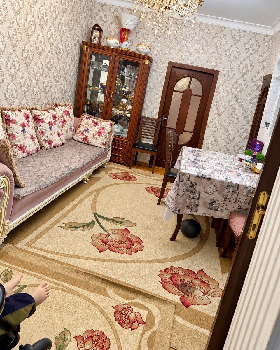 Satılır 3 otaqlı köhnə tikili 74 m² — Mənzil, Bakı (2)