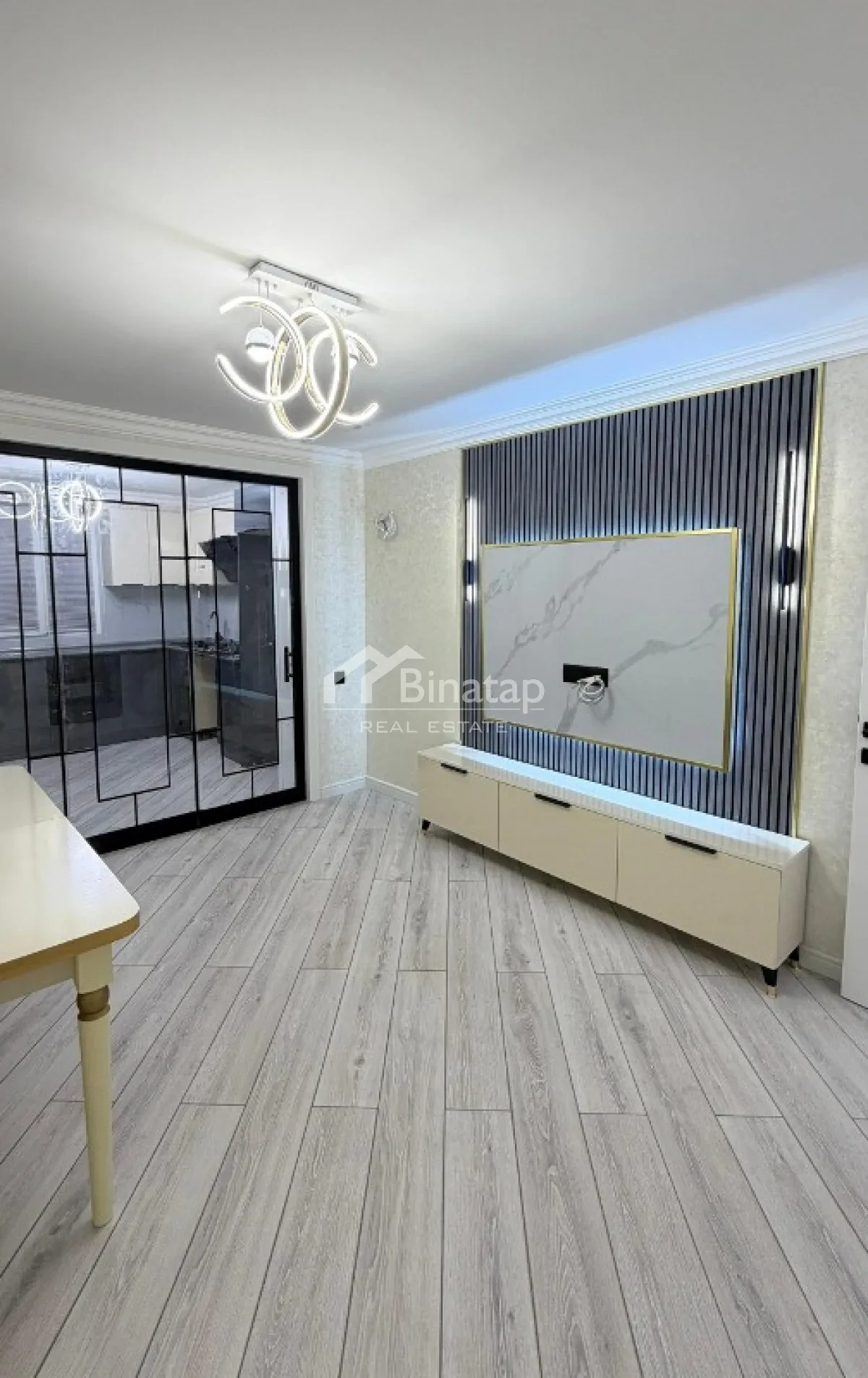 Satılır 3 otaqlı köhnə tikili 67 m², Gənclik metrosu, Nərimanov rayonu — Mənzil, Bakı