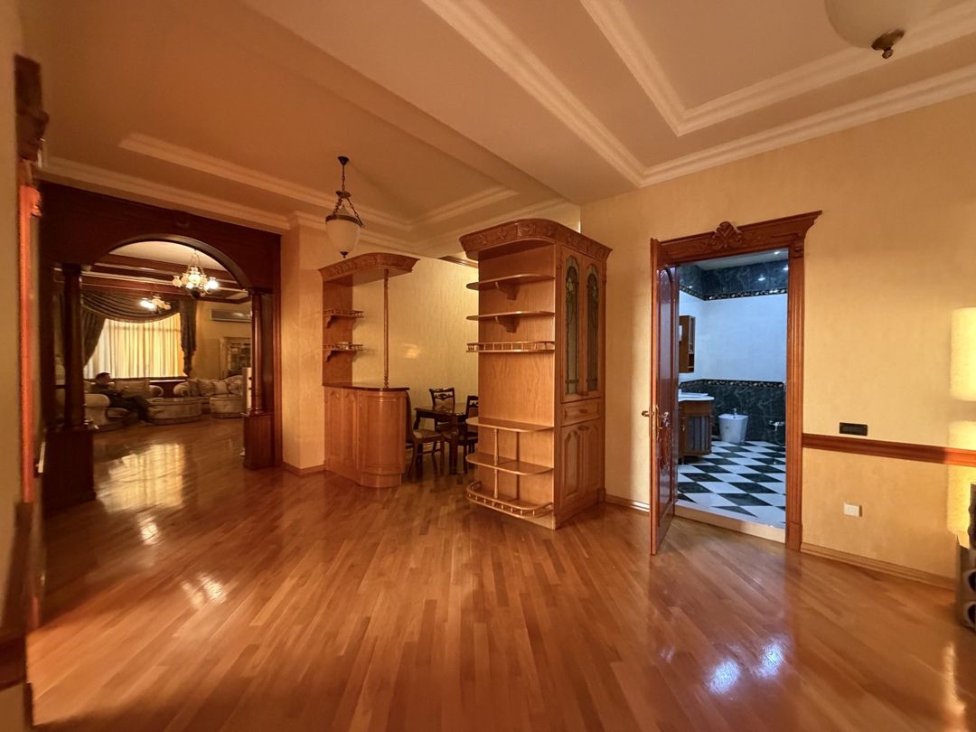 Satılır 6 otaqlı yeni tikili 800 m² — Mənzil, Bakı (6)