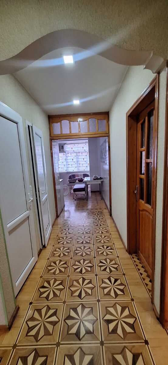 Satılır 4 otaqlı köhnə tikili 95 m² — Mənzil, Bakı (9)