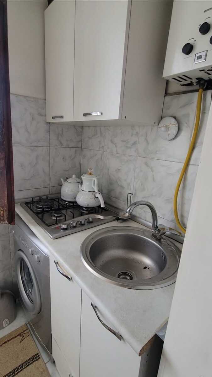 Satılır 2 otaqlı köhnə tikili 30 m² — Mənzil, Bakı (4)